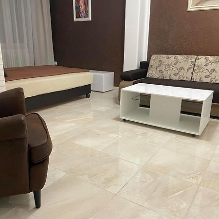 Adam Apartman Хайдусобосло Экстерьер фото