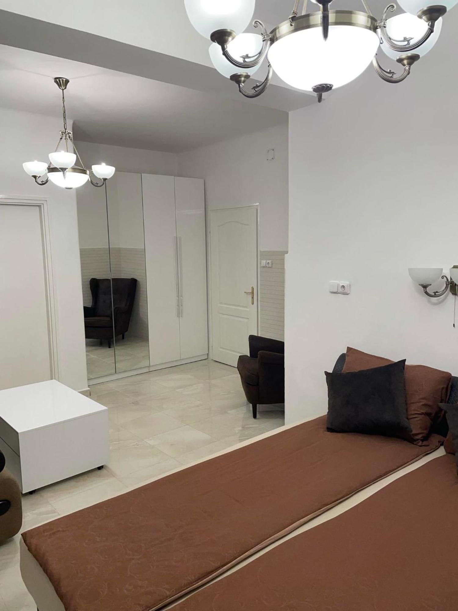 Adam Apartman Хайдусобосло Экстерьер фото